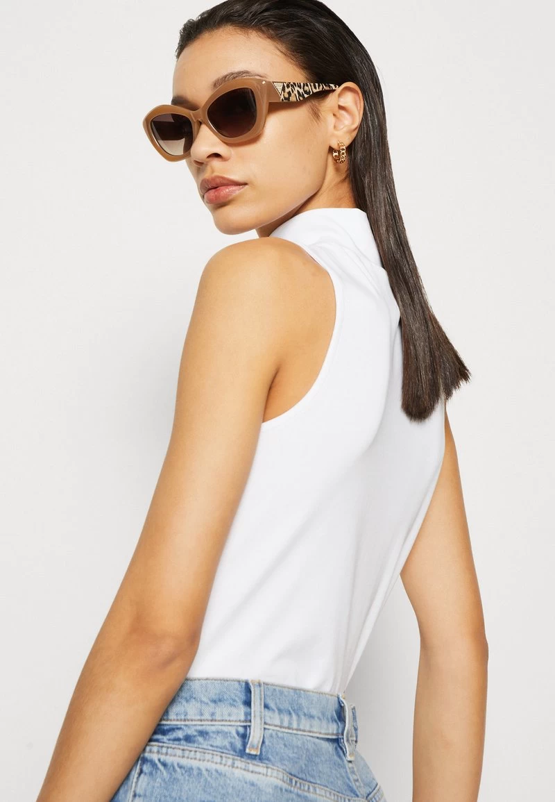 Anna Field Top - White 6 Anna Field Top - White – Bild 4