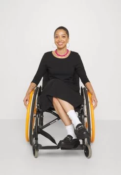 Anna Field Jerseykleid - Black 13 Anna Field Jerseykleid - Black -Anna Field c3a2b16cccec4495abd0a14f5d7df19d