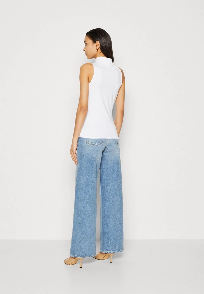 Anna Field Top - White 5 Anna Field Top - White – Bild 3